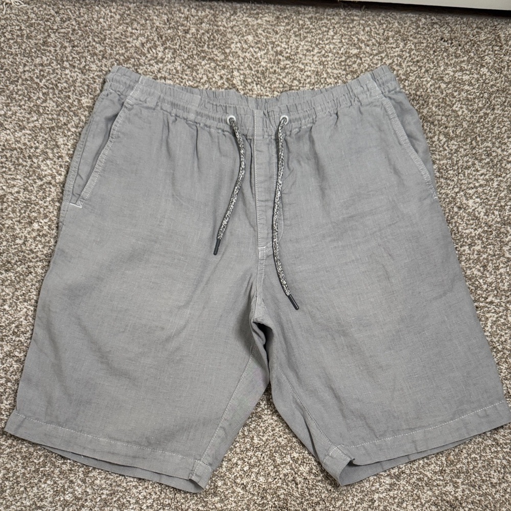 Tommy Bahama Light Gray Men's Flat Front Shorts